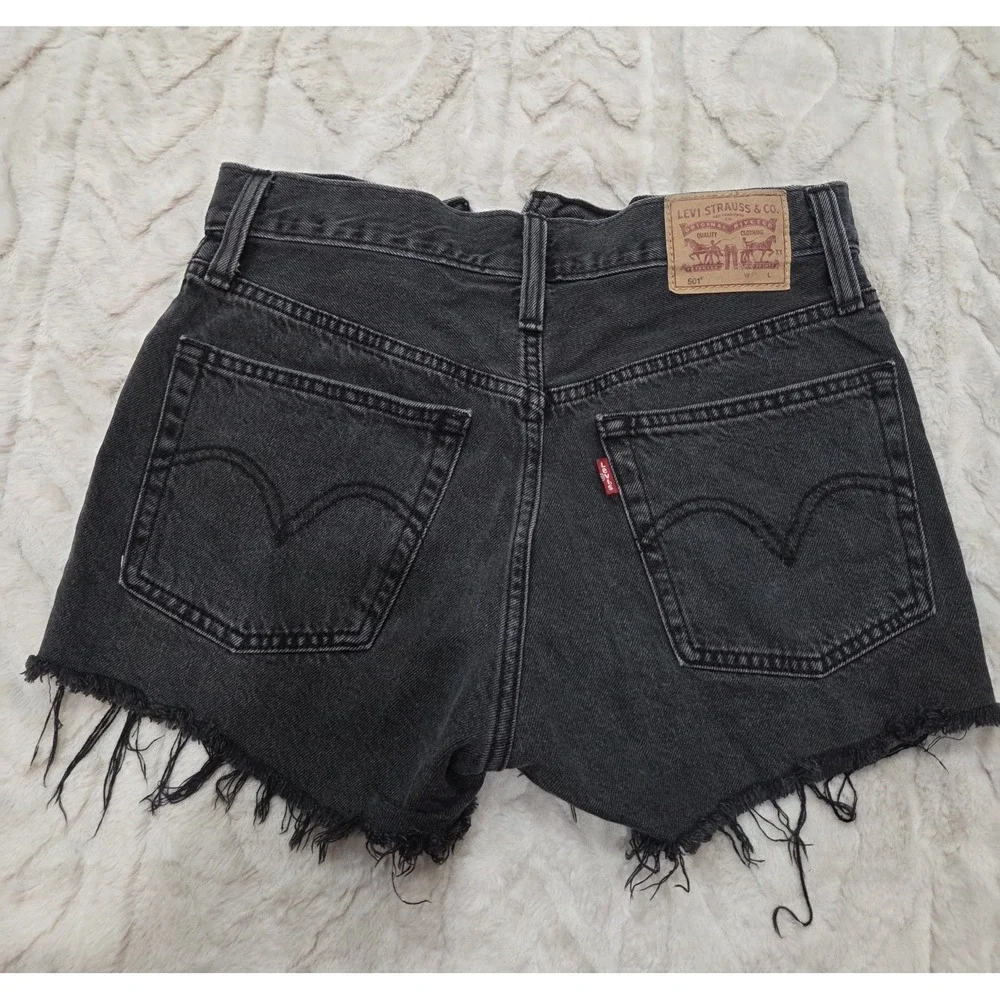 Levi Strauss & Co. 501 Women's Black High Waist Cutoff Denim Shorts W25